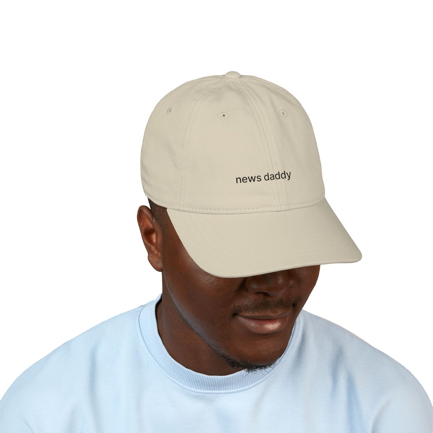 'news daddy' Embroidered Baseball Cap